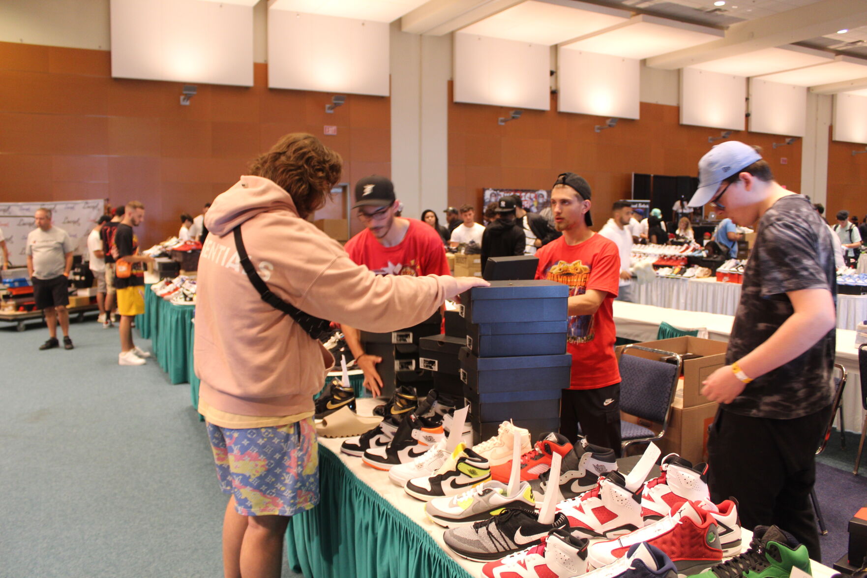 Jus Nice Sneaker Convention in Wildwood5403.JPG